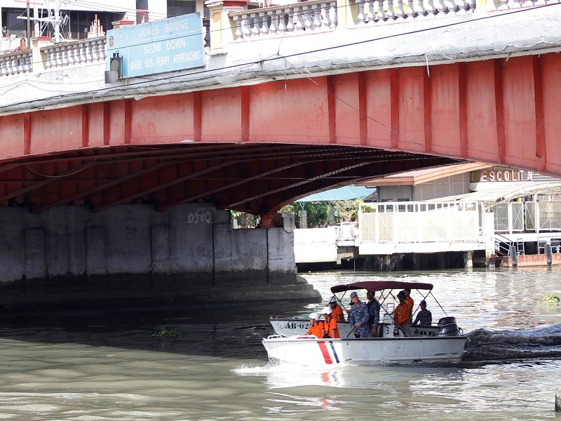 Seguridad Sa Manila Bay At Pasig River Tiniyak Ng Coast Guard Dziq