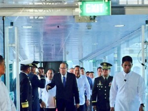 PNoy arrival - Ruel