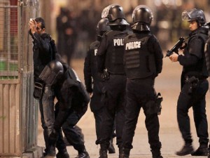 Paris-police-raid-_3503526b