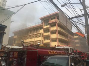 Juan Luna Elementary School / Chona Yu