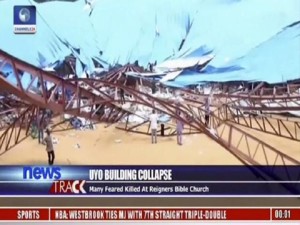 Nigerian-church-collapse-TV-screencap-11-Dec-2016