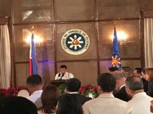 Duterte Vin d honneur