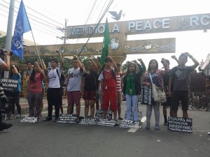 GRUPO NG MGA KABATAAN RALLY SA MENDION ON PEACE TALKS (2)