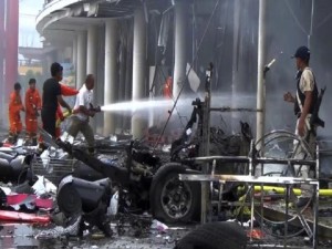 Car-bombing-in-Pattani-in-Thailand-9-May-2017-620x356