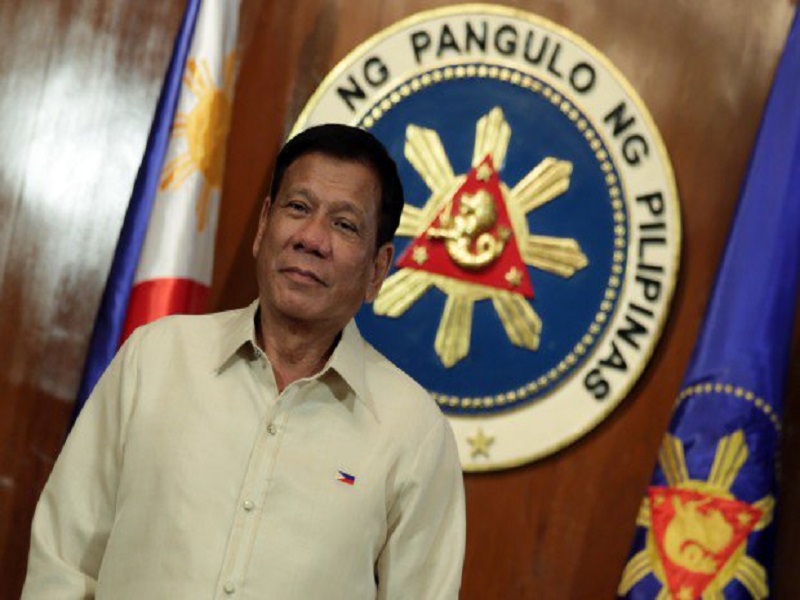 Duterte, gustong ipatanggal ang kanyang 'portrait' sa mga ...