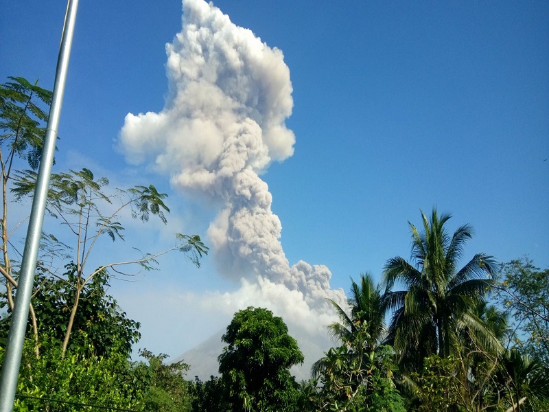 PHIVOLCS: Maghanda sa malaking pagsabog ng bulkang Mayon | DZIQ Radyo