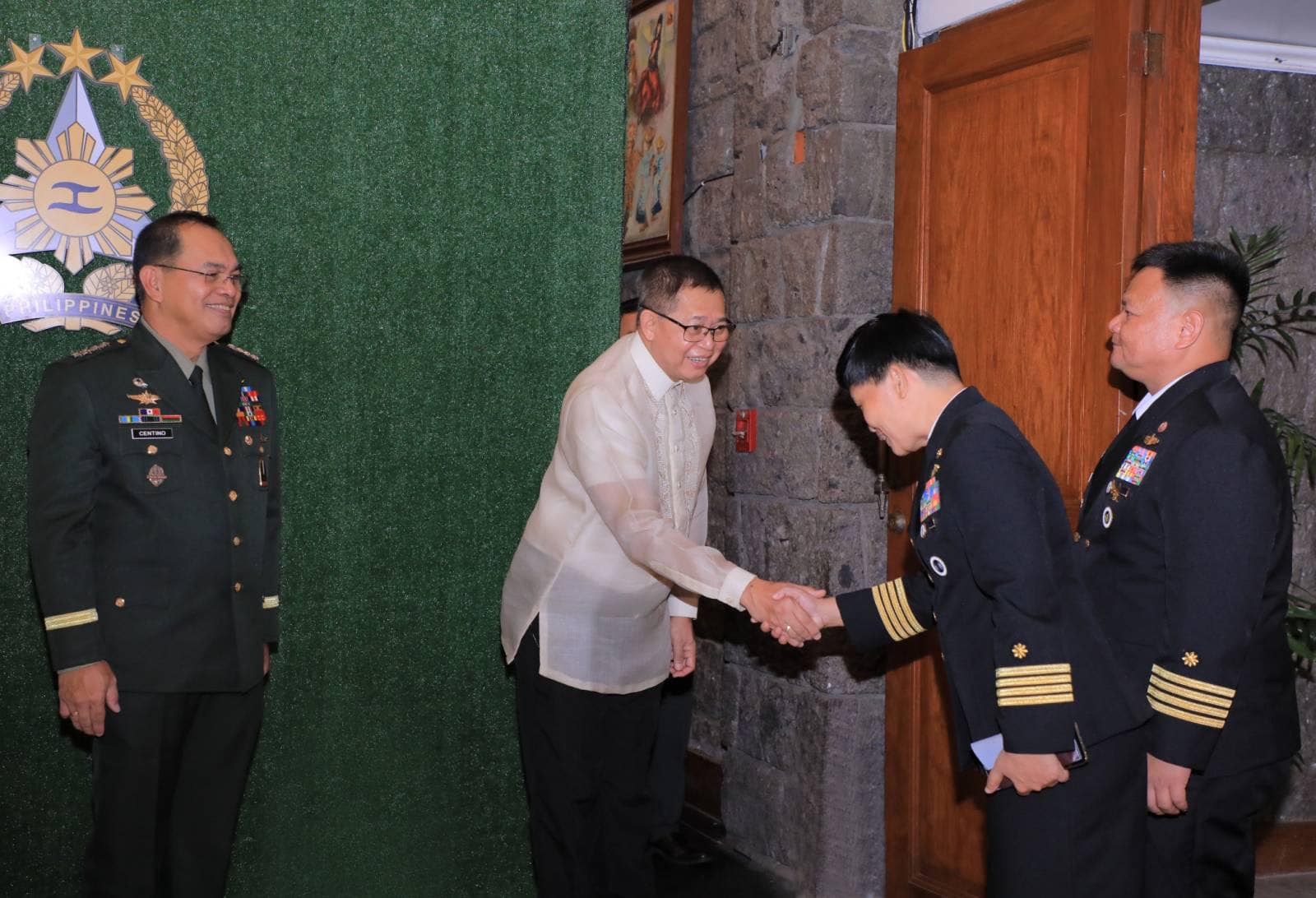 Afp Loyalty Check Walang loyalty check sa AFP sa kabila ng 'destab rumors' | DZIQ Radyo ...