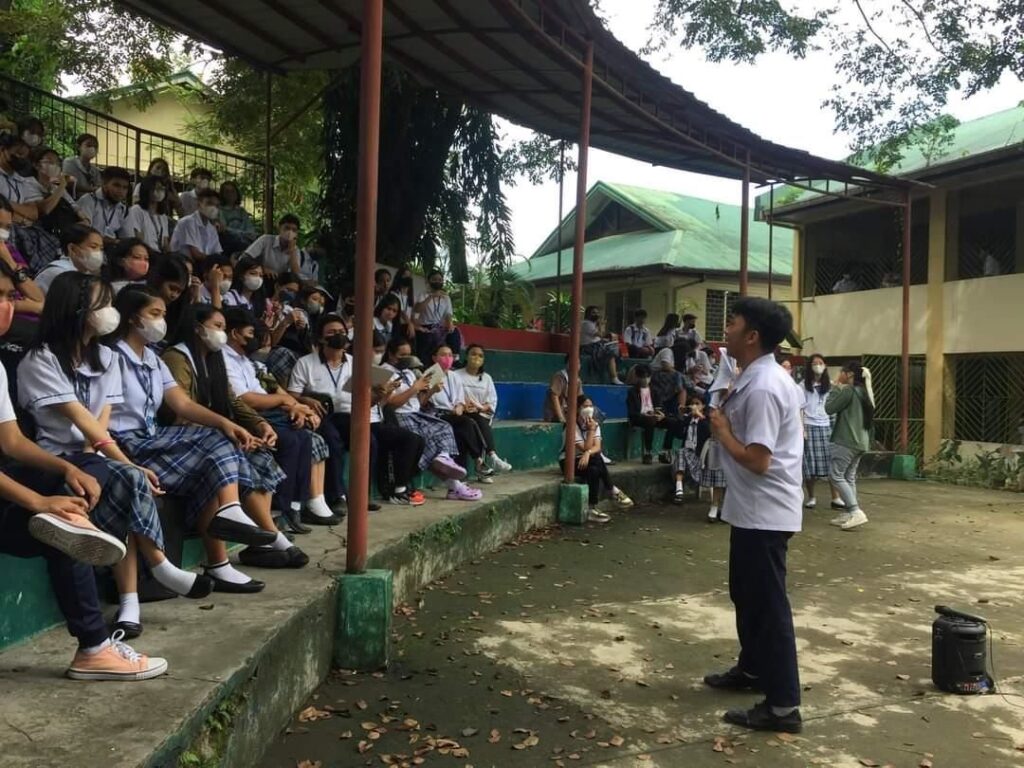 Deped Three Shifts Ng Klase Sa Mga Paaralan Na Dagsa Ang Enrollees Dziq Radyo Inquirer 990am 7085