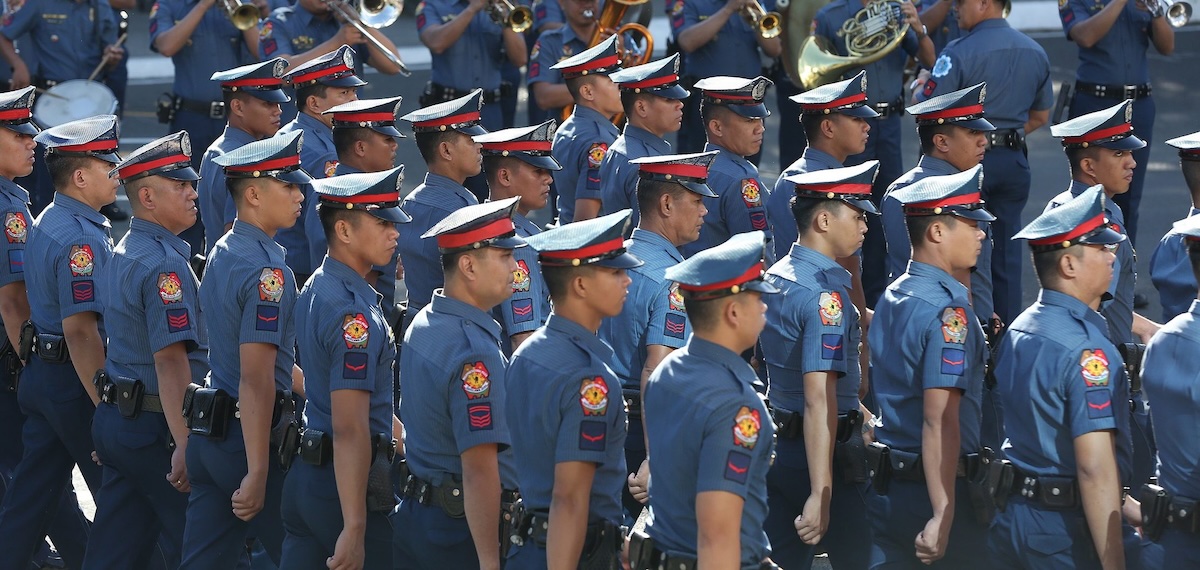 PHOTO: Police officers in formation STORY: 1,400 na pulis babantayan ang COC filing sa Metro Manila