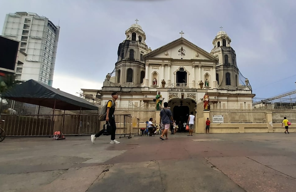 PHOTO: Quiapo Church at Plaza Miranda FOR STORY: Pagdeklara sa Quiapo na cultural heritage zone ilalapit ni Lapid