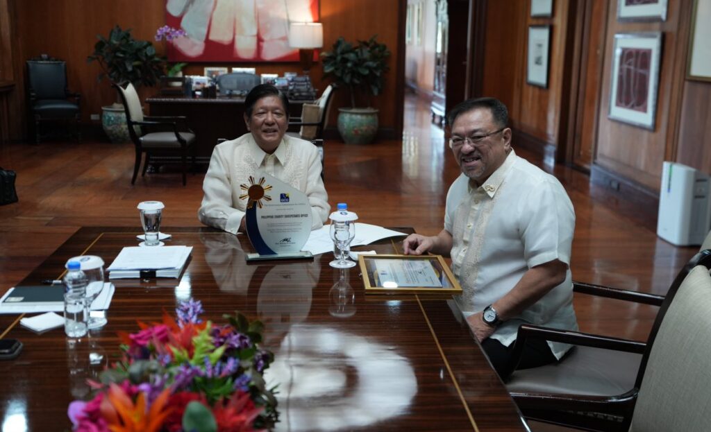 PHOTO: Ferdinand Marcos Jr. and Mel Robles FOR STORY: PCSO binigyan ng WLA Certification for responsible gaming